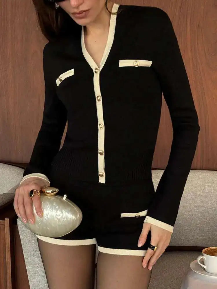 סט סרוג מחויט