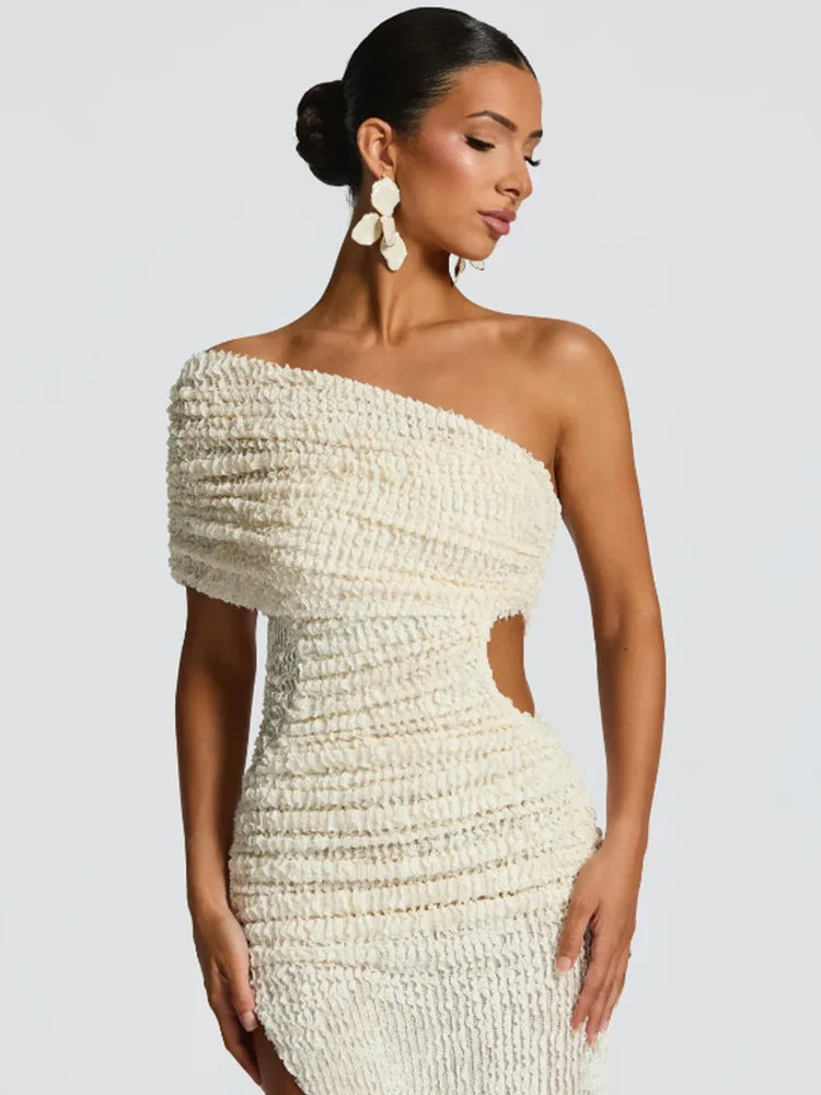 שמלת מקסי חיתוכים וכתף אחת