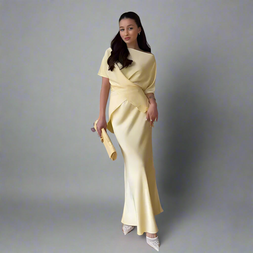 חליפה אלנגטית מסאטן