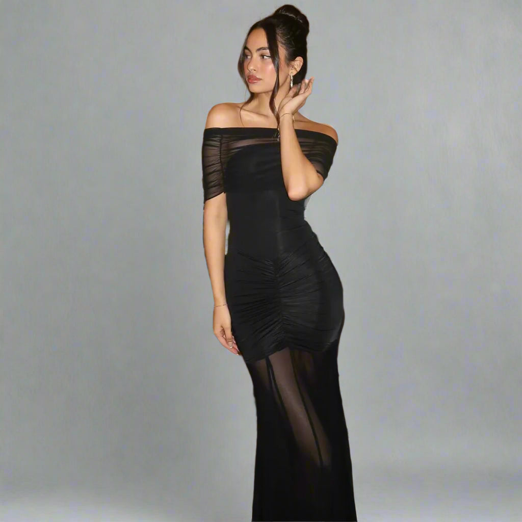 שמלת מקסי סטרפלס מעוטרת וולנים יוקרתית