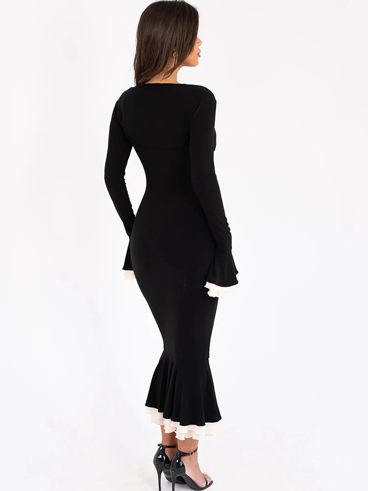 שמלת מידי עם מחשוף מרובע