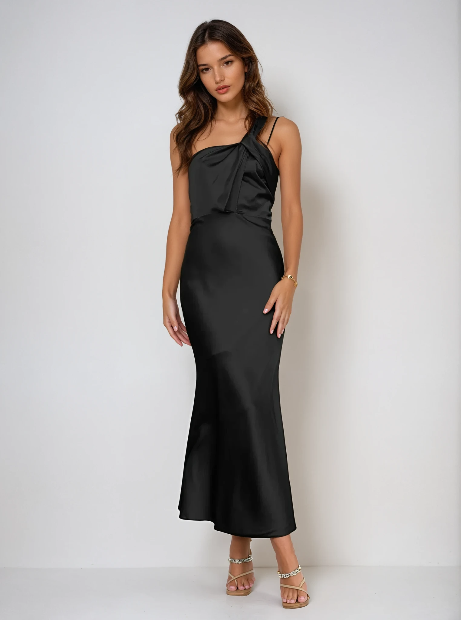 שמלת וואן שולדר בגזרת מקסי