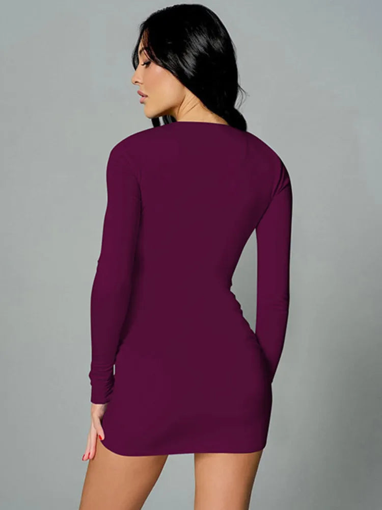 שמלת מיני עם שרוולים ארוכים