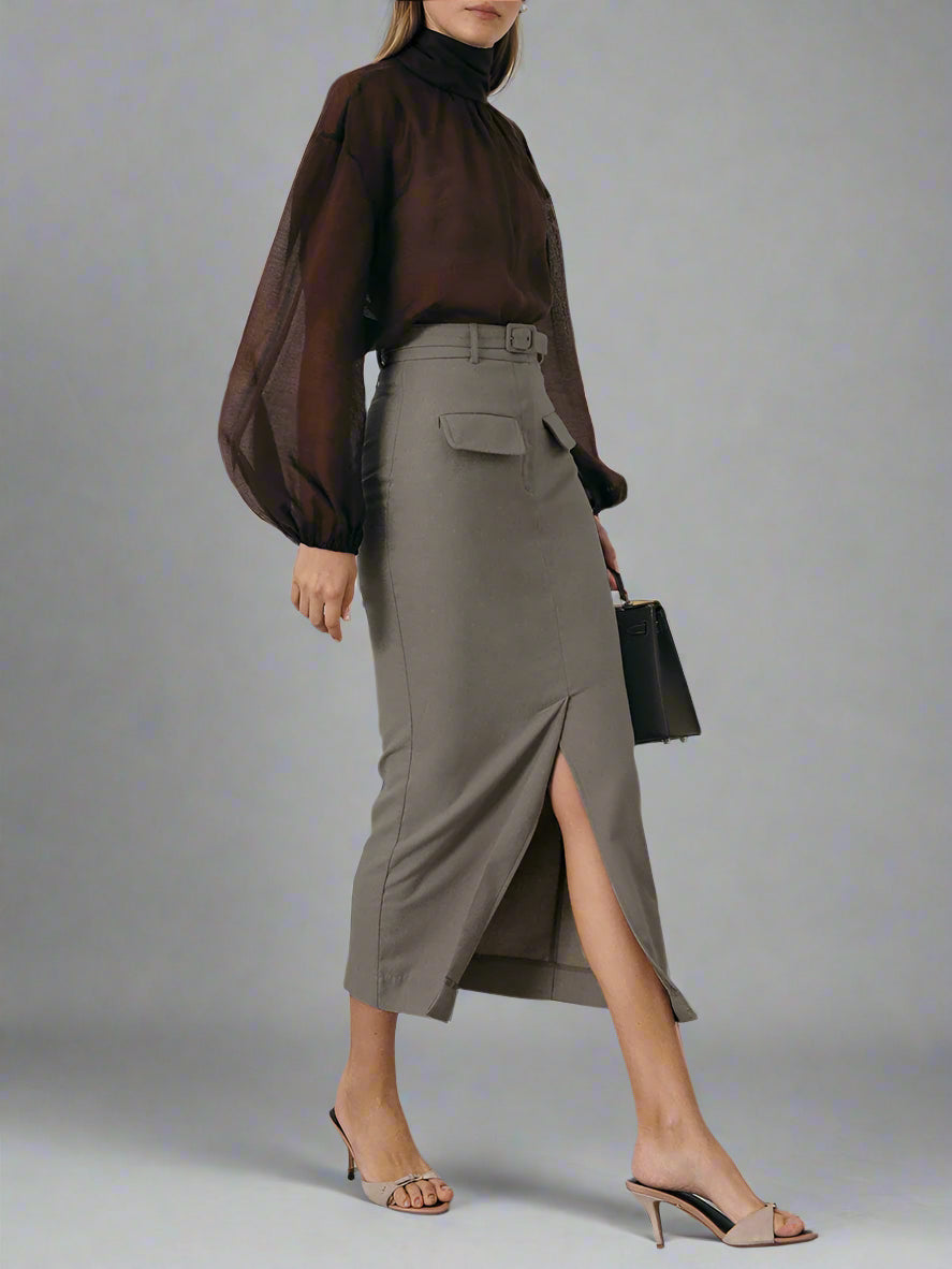 חצאית מחויטת אלגנטית