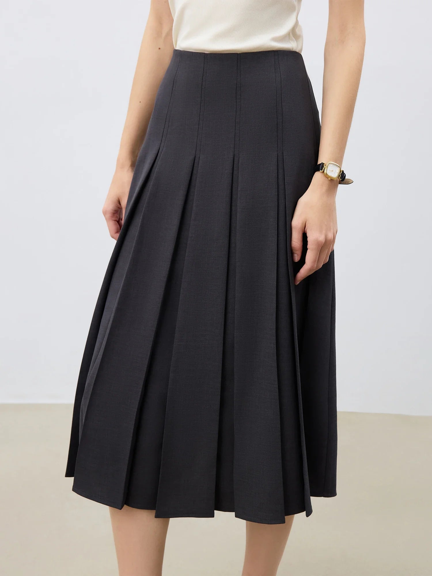 חצאית בגזרת פליסה