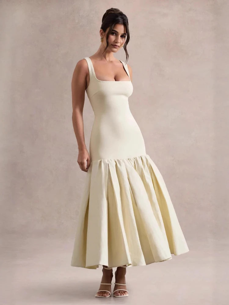 שמלת פעמון קפלים מחטבת