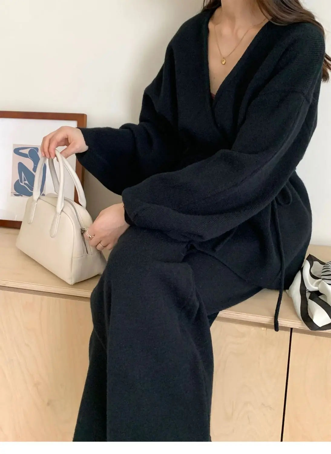 חליפת סריג בשילוב קשירה - לירון