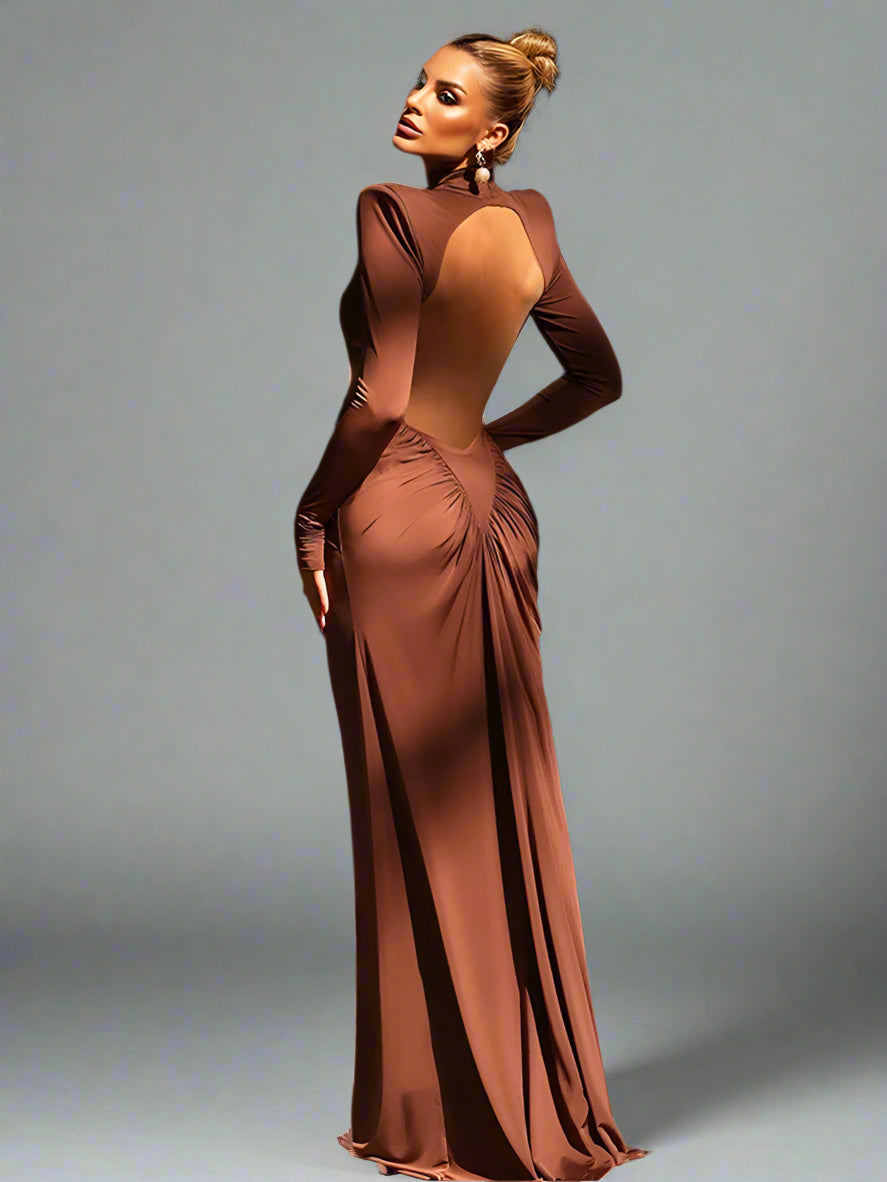 שמלת מקסי עם חיתוכי מותן