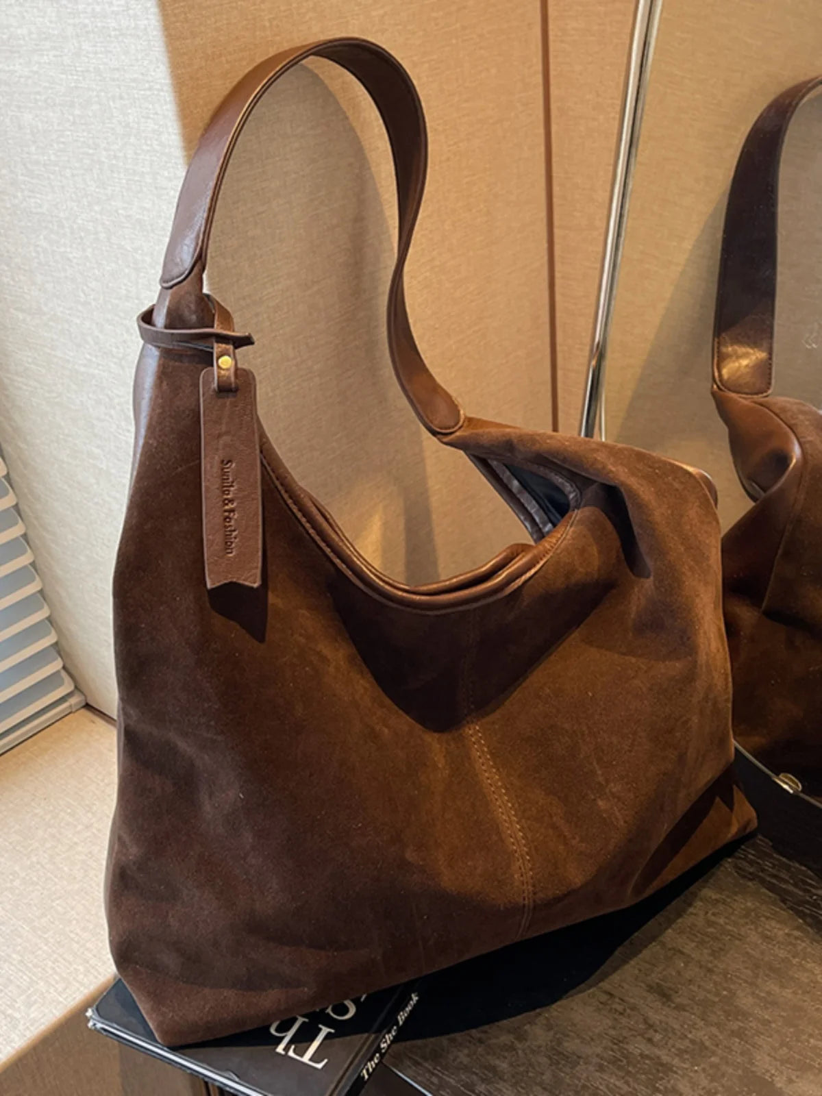 תיק זמש לנשים - קארין