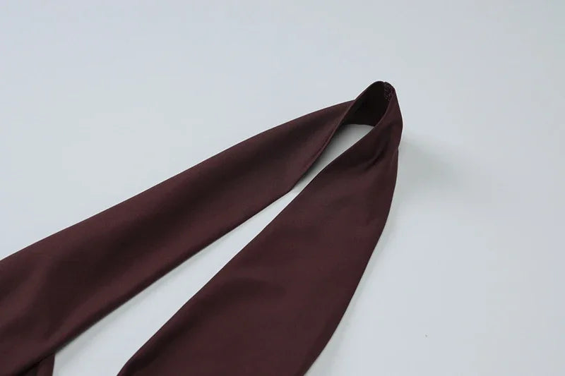 שמלת מקסי עם מחשוף וי נשפך