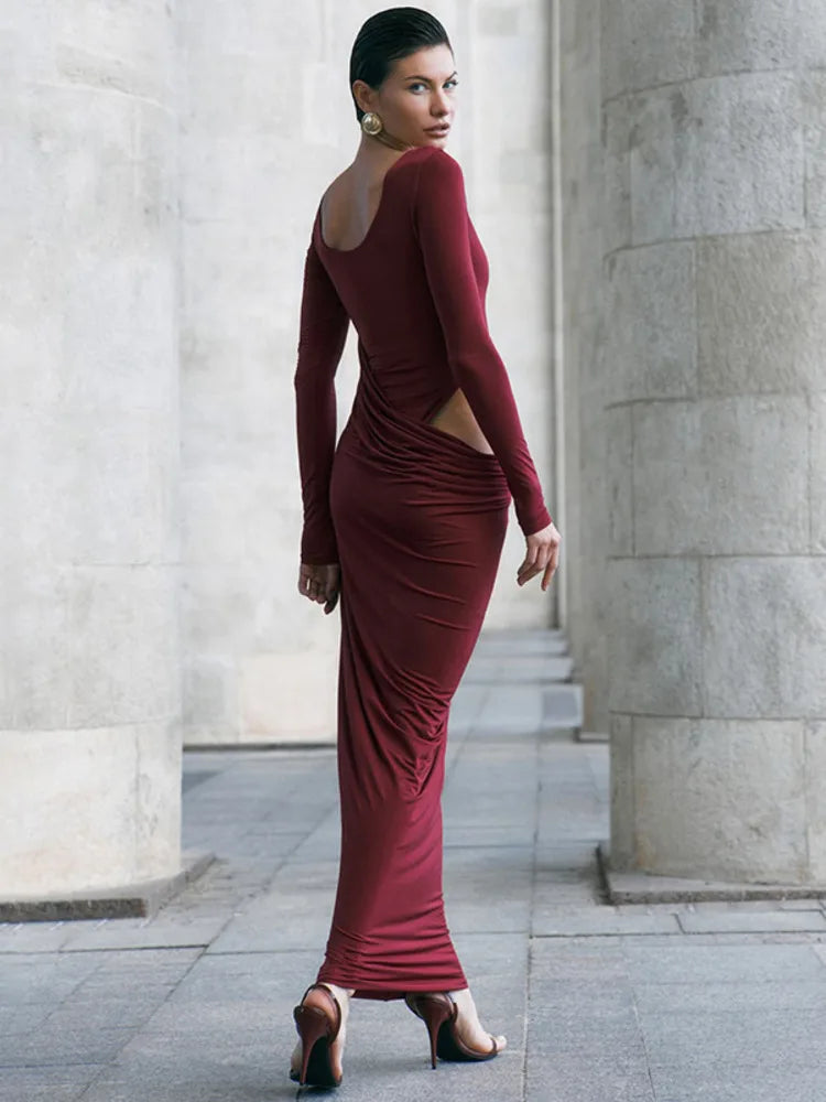 שמלת מקסי עם חיתוך מותן עדין