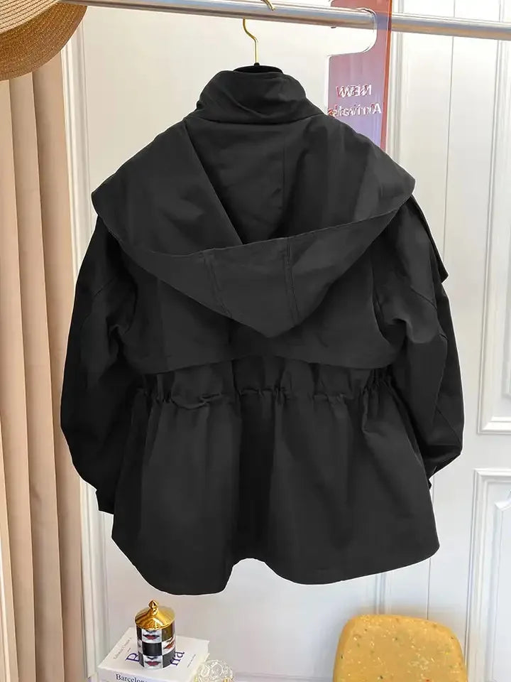 ז'קט טרנץ קצר - אורחן