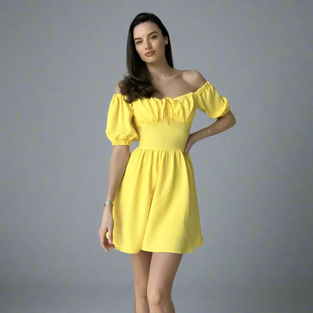 שמלת מיני פעמון בגזרת רטה