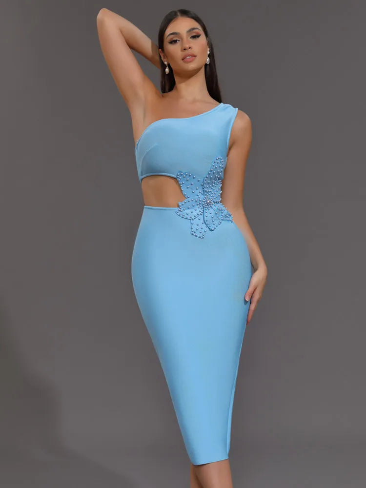 שמלת מידי חיתוכים