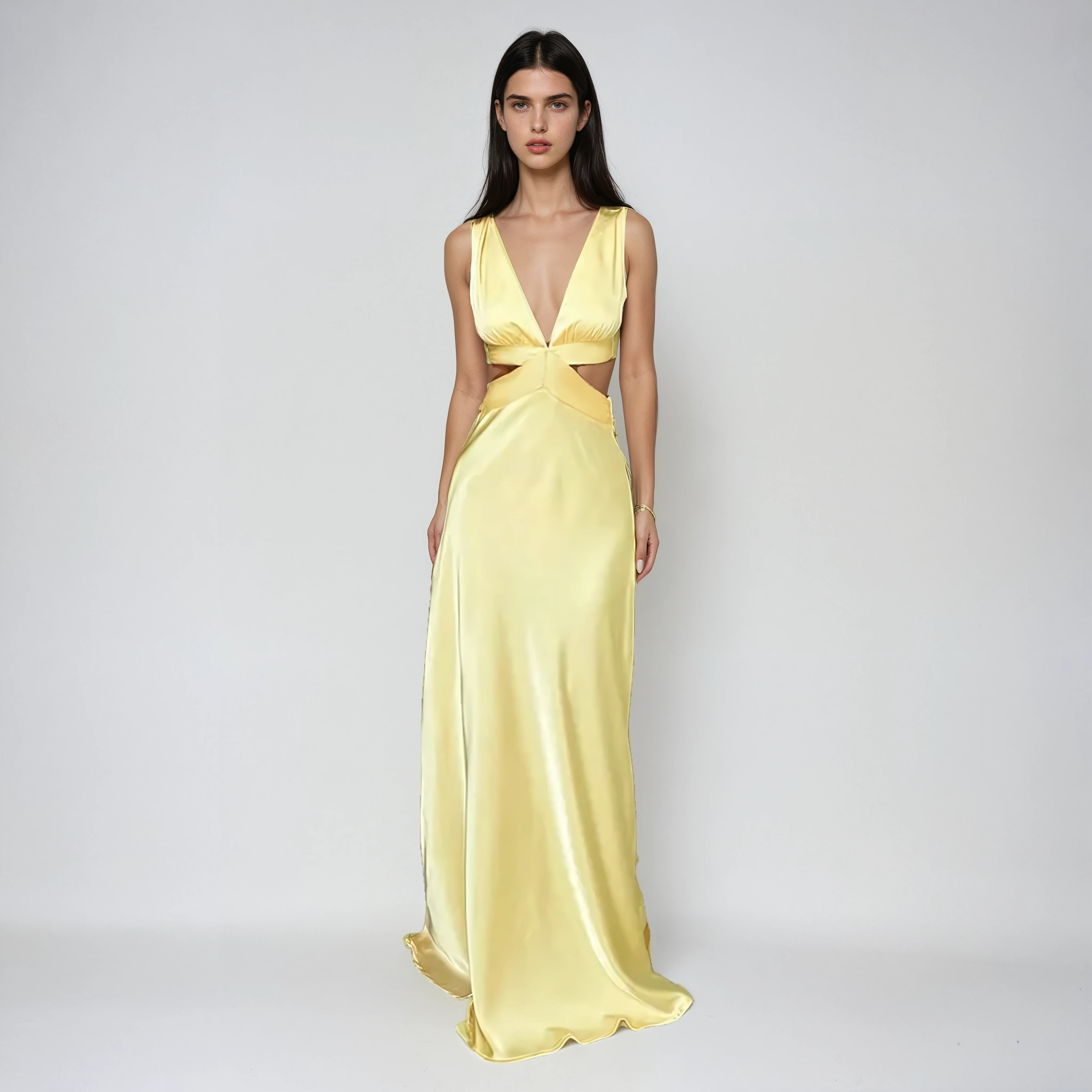 שמלת סאטן אלגנטית קיצית