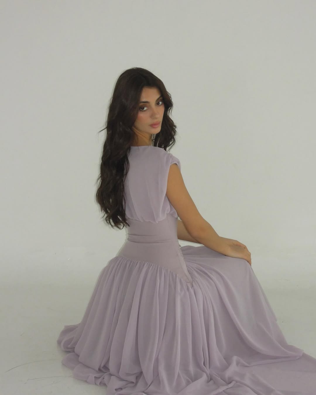 שמלת מקסי גזרה מחטבת