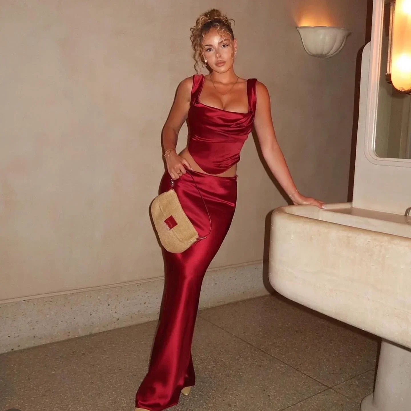 סט סאטן בגזרת מקסי