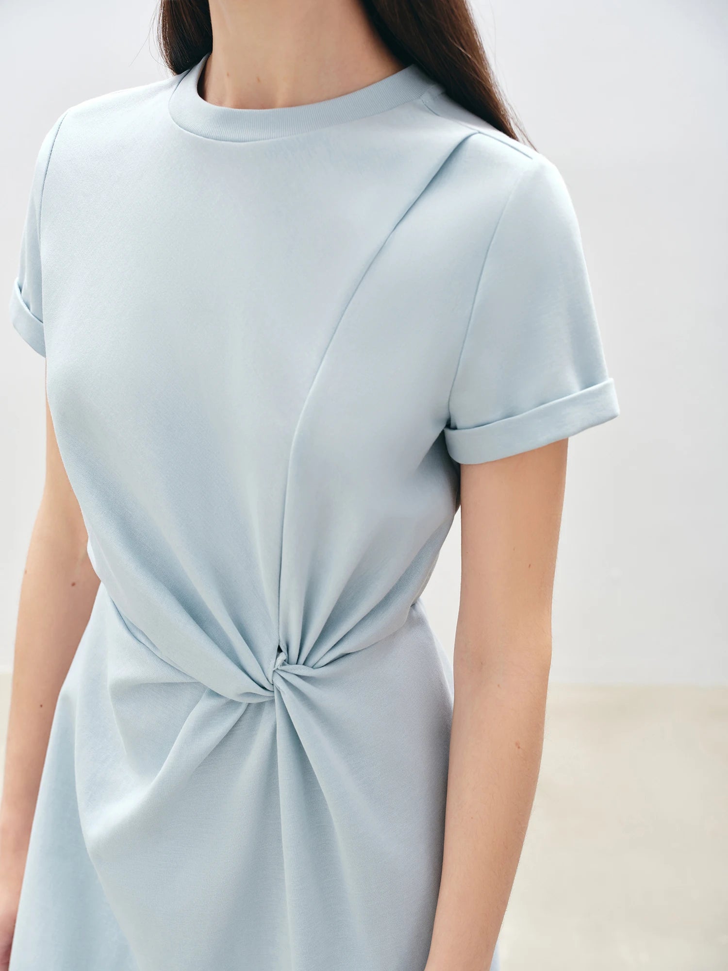 שמלת מידי מבד נעים ונושם