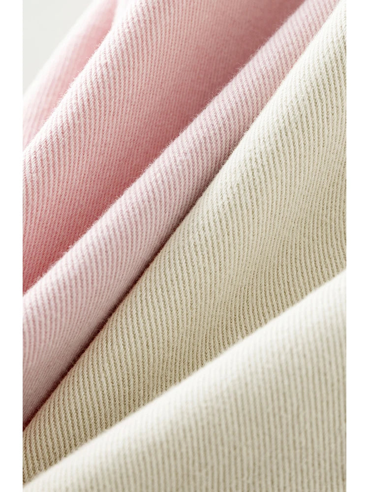 ג׳ינס מחויט ונוח בגזרה ישרה