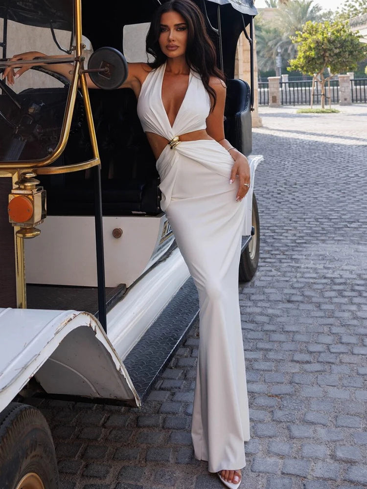 שמלת מקסי אגלנטי עם חיתוכי מותן