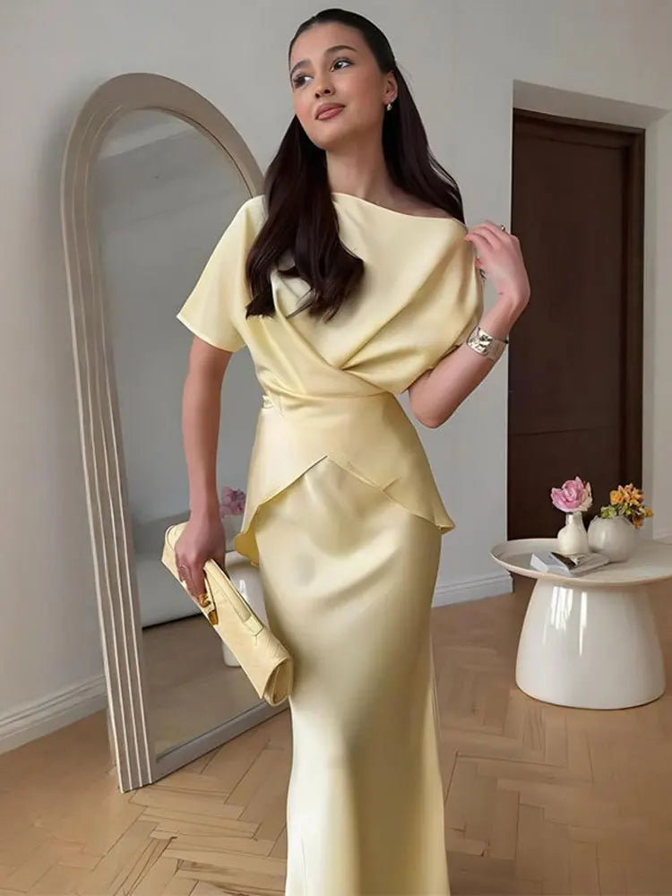 חליפה אלנגטית מסאטן