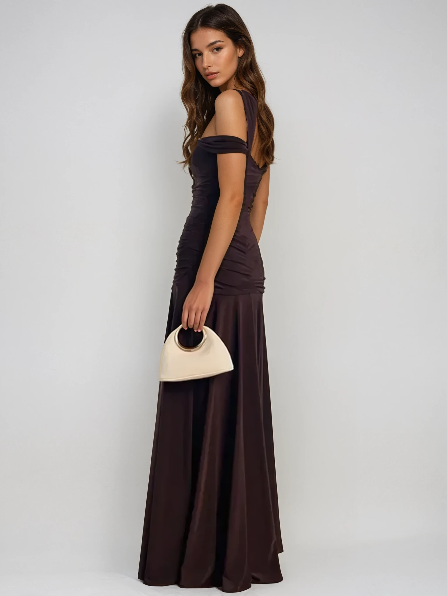 שמלת וואן שולדר עם שסע בגזרת מקסי