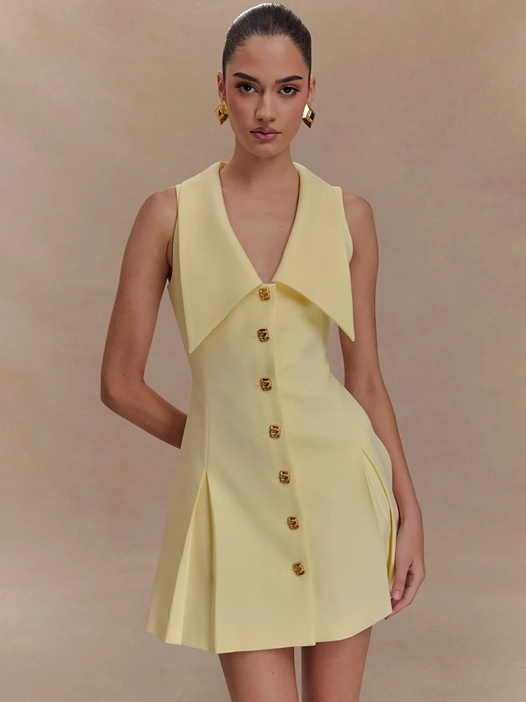 שמלת מיני עם צווארון נשפך