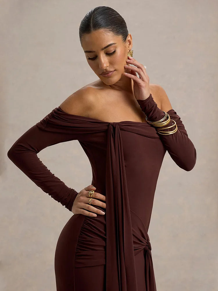 שמלת מקסי סטרפלס שרוולים ארוכים