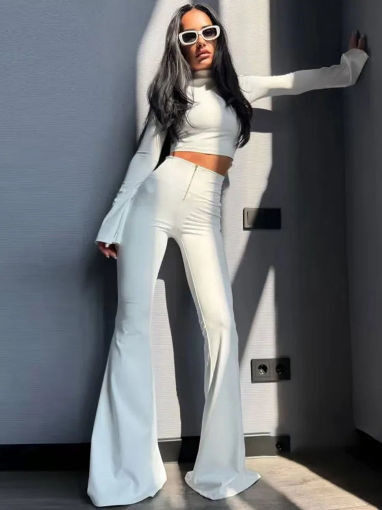 סט אלגנטי בגזרה מתרחבת