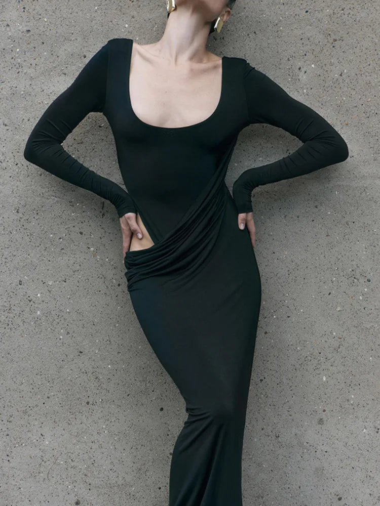 שמלת מקסי עם חיתוך מותן עדין