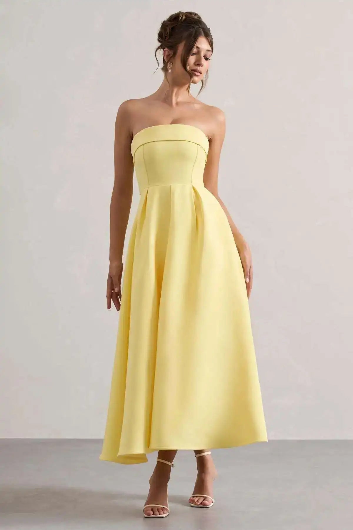 שמלת סטרפלס קיצית