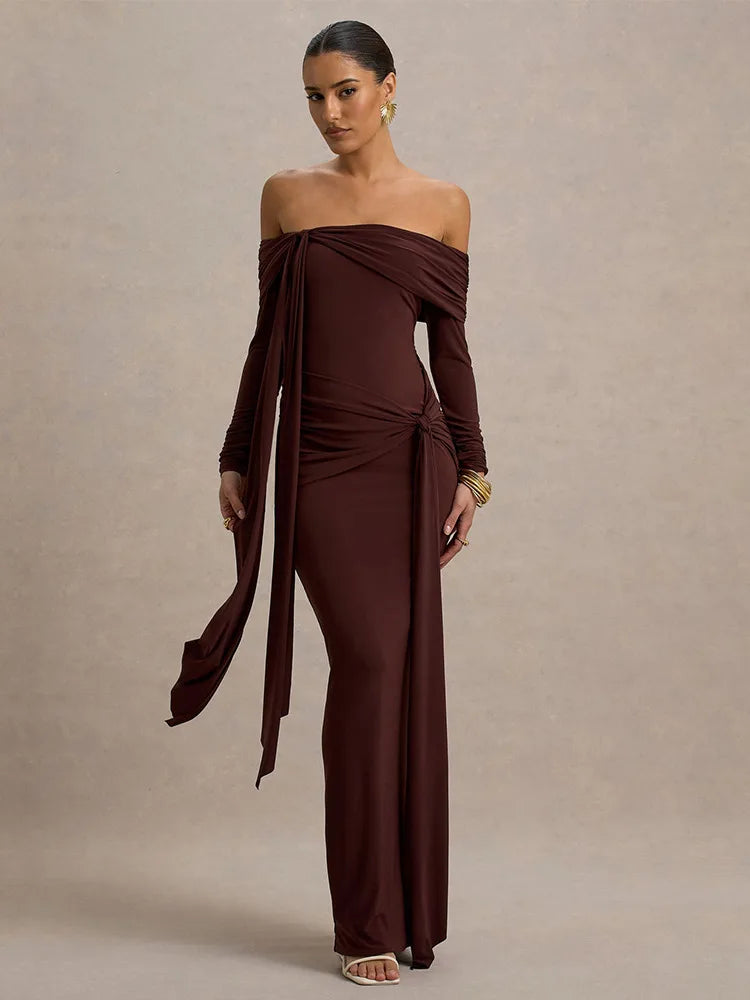 שמלת מקסי סטרפלס שרוולים ארוכים