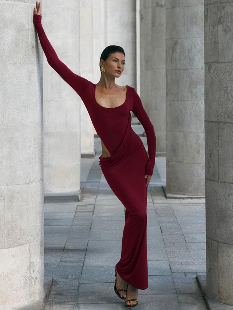 שמלת מקסי עם חיתוך מותן עדין