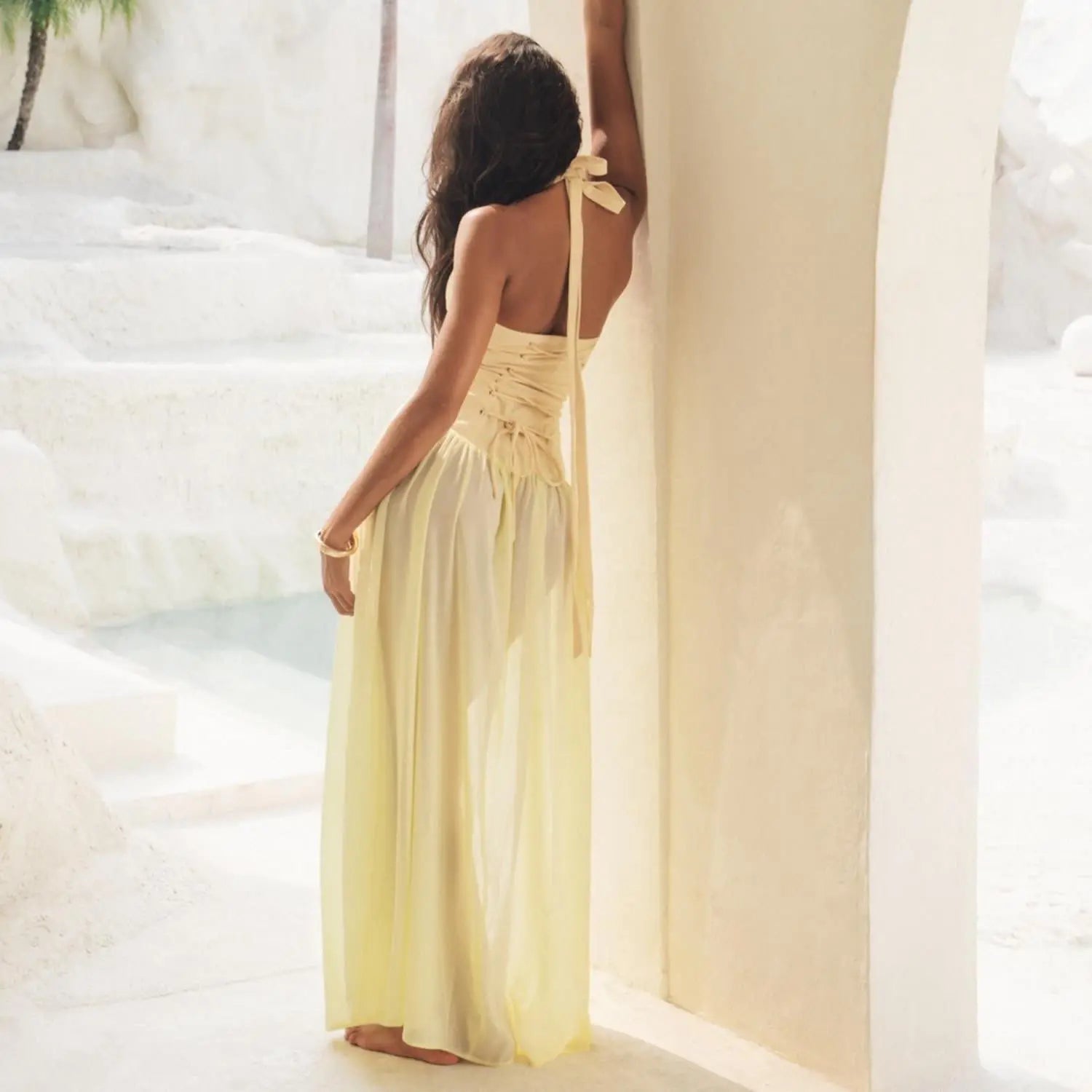 שמלת מקסי עם עיטורי כוכב