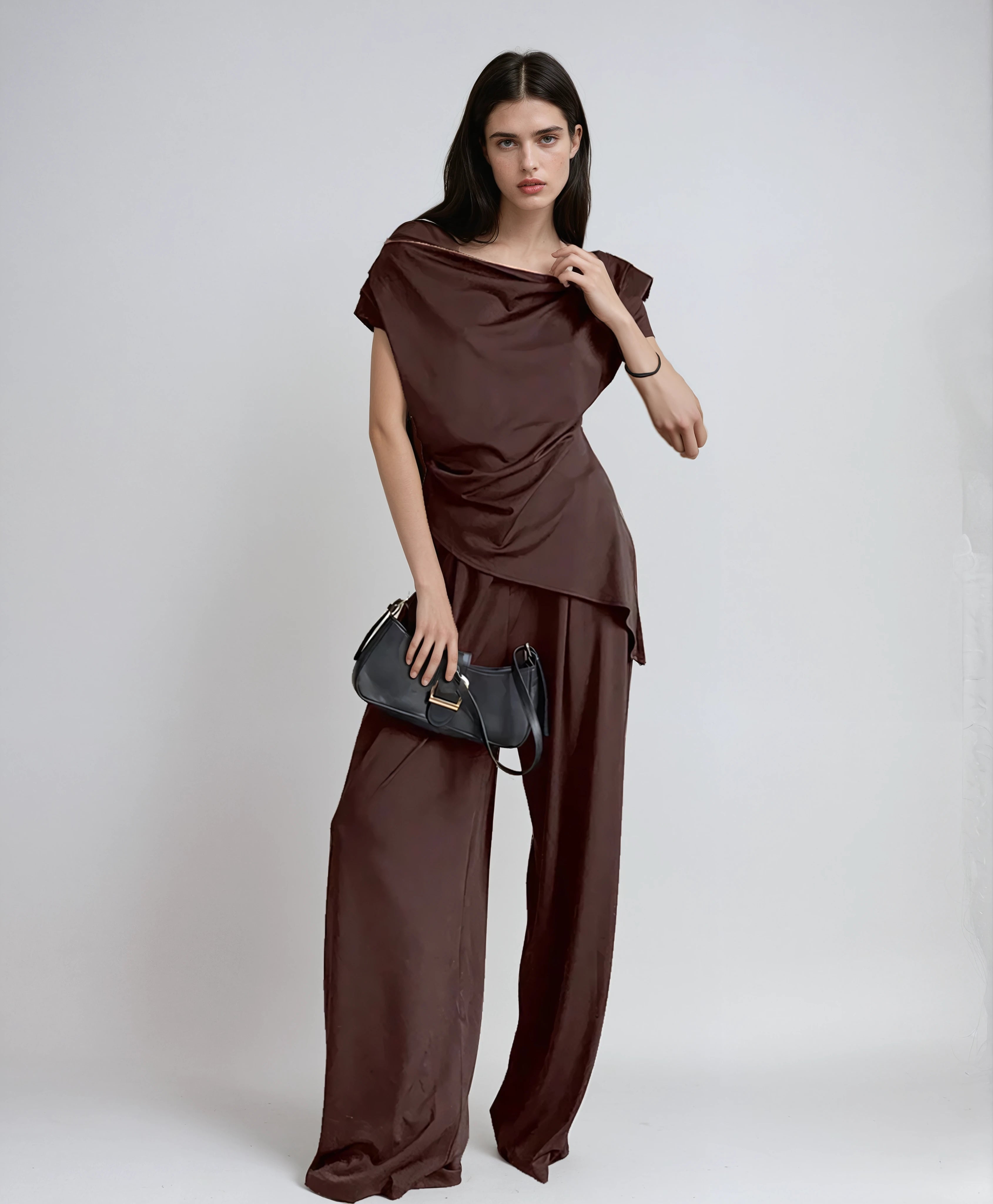 חליפת קז׳ואל- אלגנט נוחה