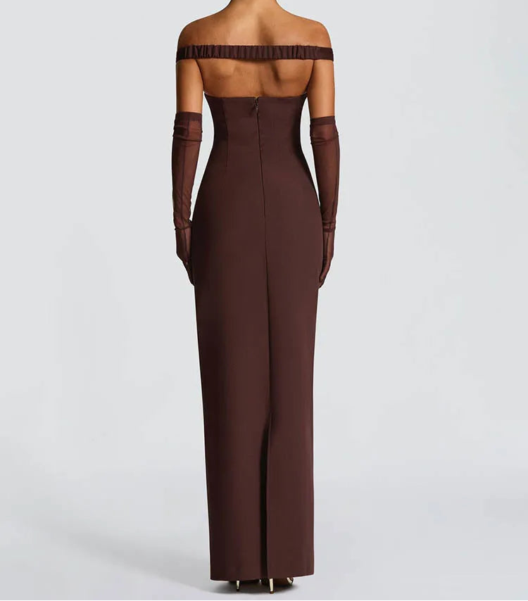 שמלת מקסי אלגנטית בשילוב צעיף תחרה