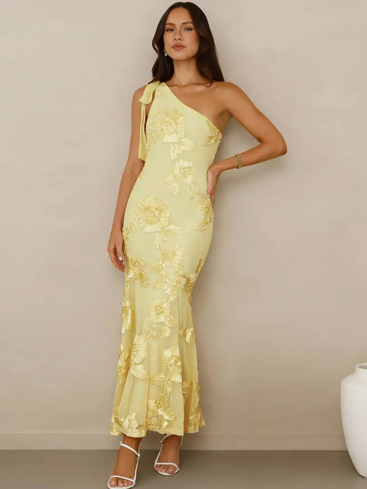Mozision 3D Floral Applique Sexy Maxi Dress Women Elegant One Shoulder Backless Sleeveless Bodycon Club Party Evening Long Dress