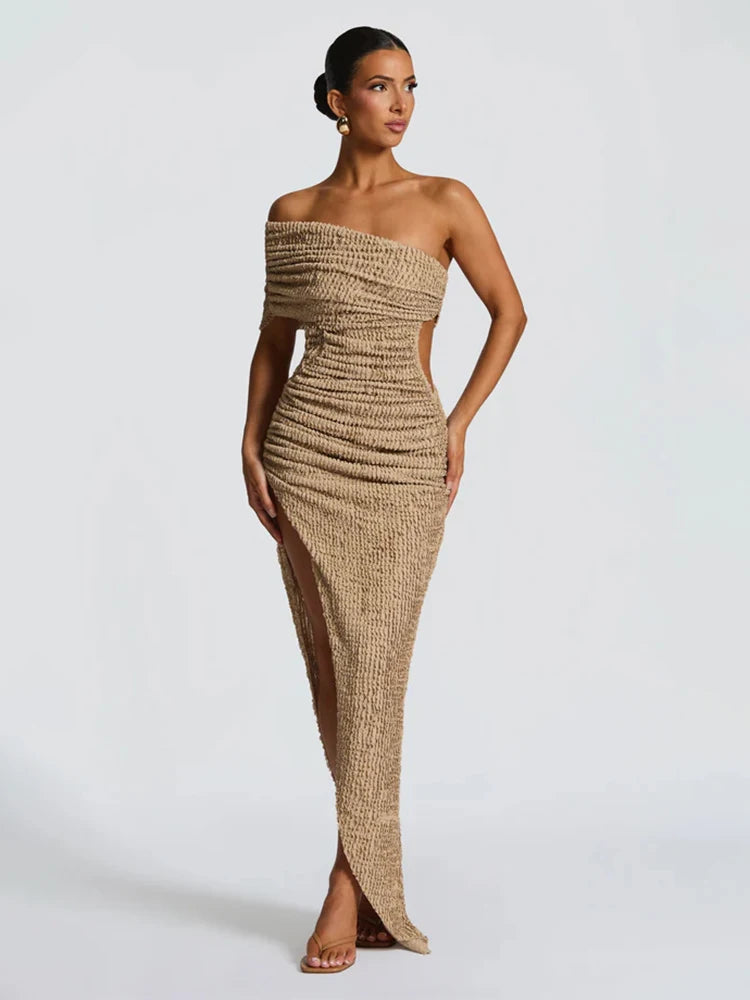 שמלת מקסי חיתוכים וכתף אחת