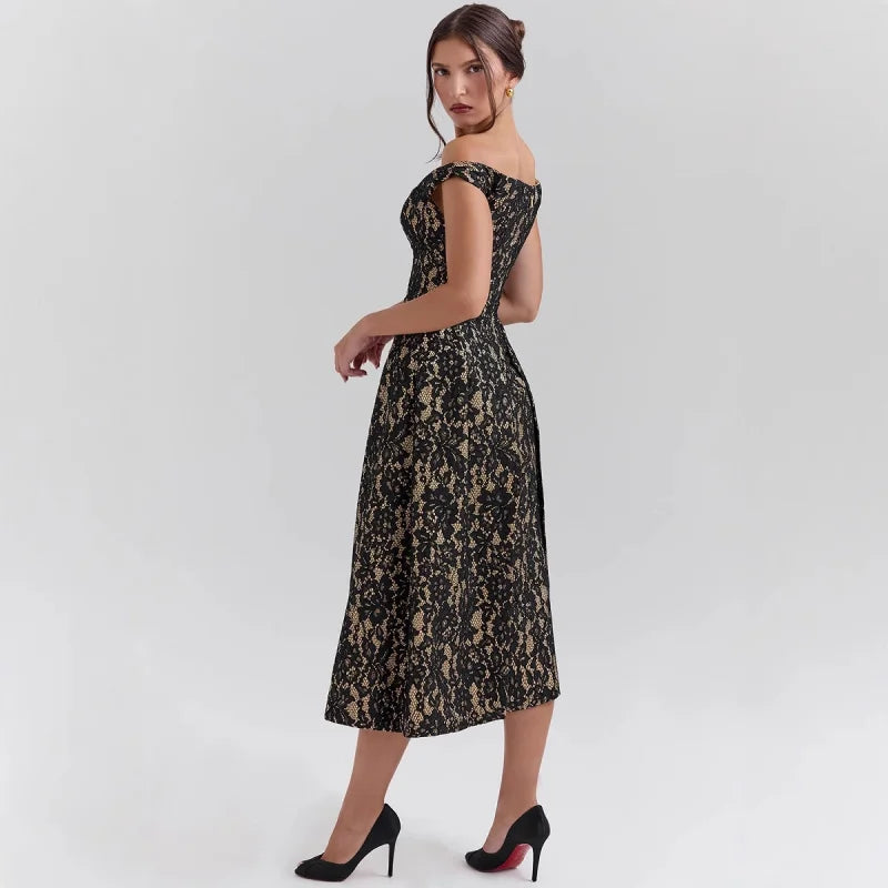 שמלת סטרפלס פעמון תחרה